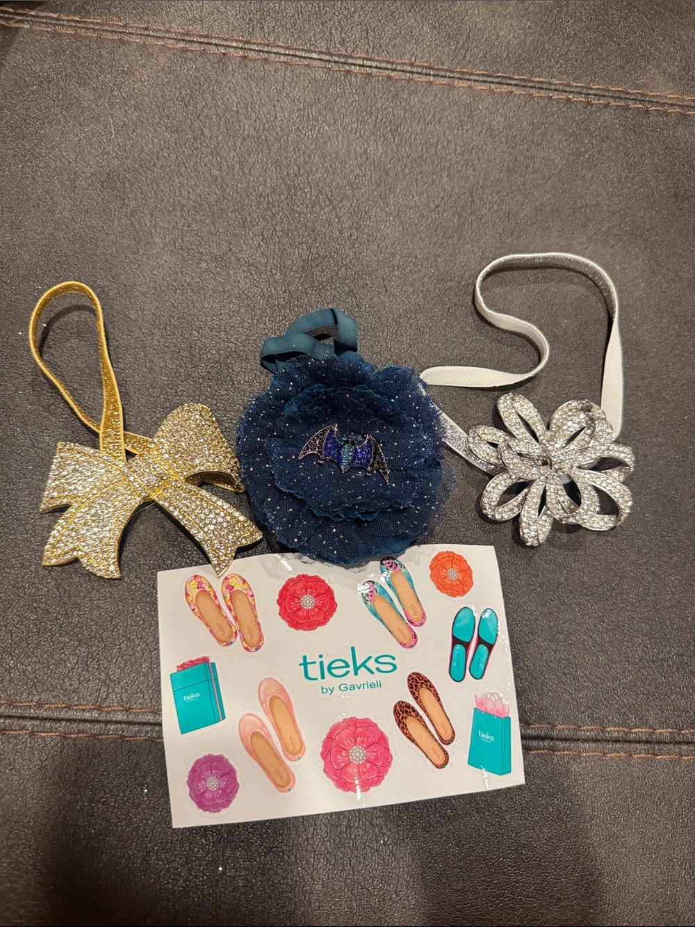 Tieks Box Toppers Bundle Limited Edition Halloween Bat Rhinestone Bow & Sticker
